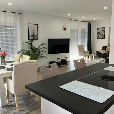 Moderne Einliegerwohnung Naehe Ingolstadt Und Bad Goegging Munchsmunster ภายนอก รูปภาพ