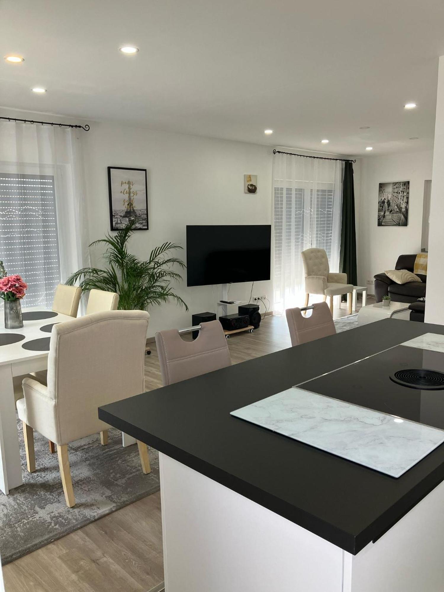 Moderne Einliegerwohnung Naehe Ingolstadt Und Bad Goegging Munchsmunster ภายนอก รูปภาพ